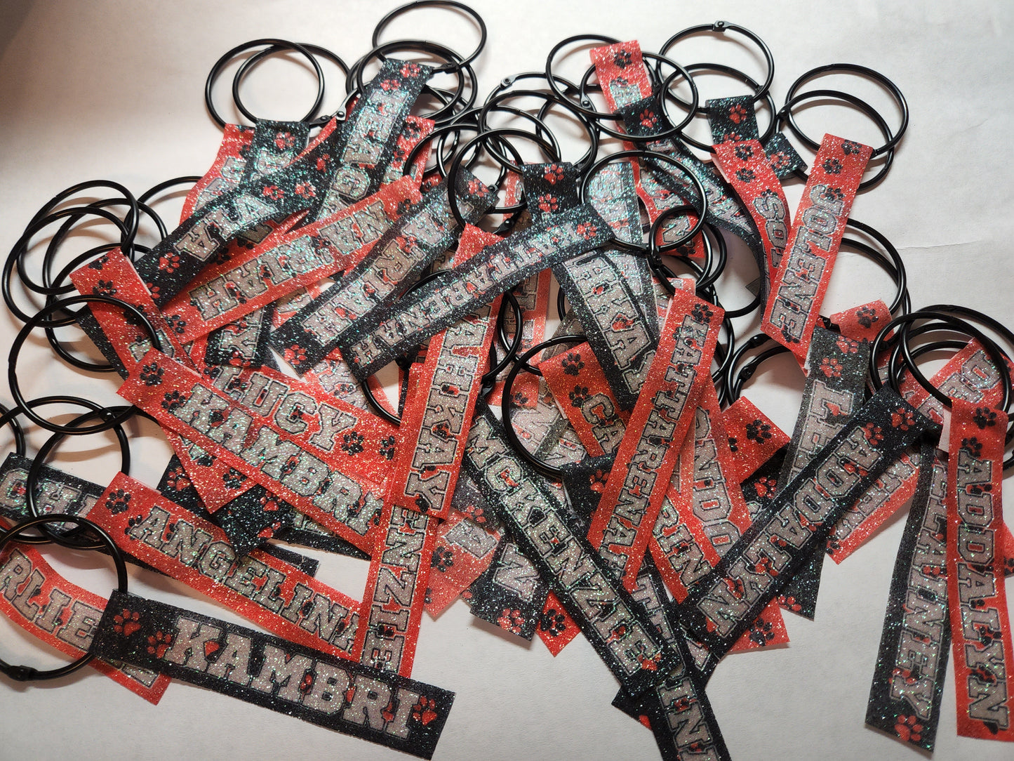 Pom pom tags