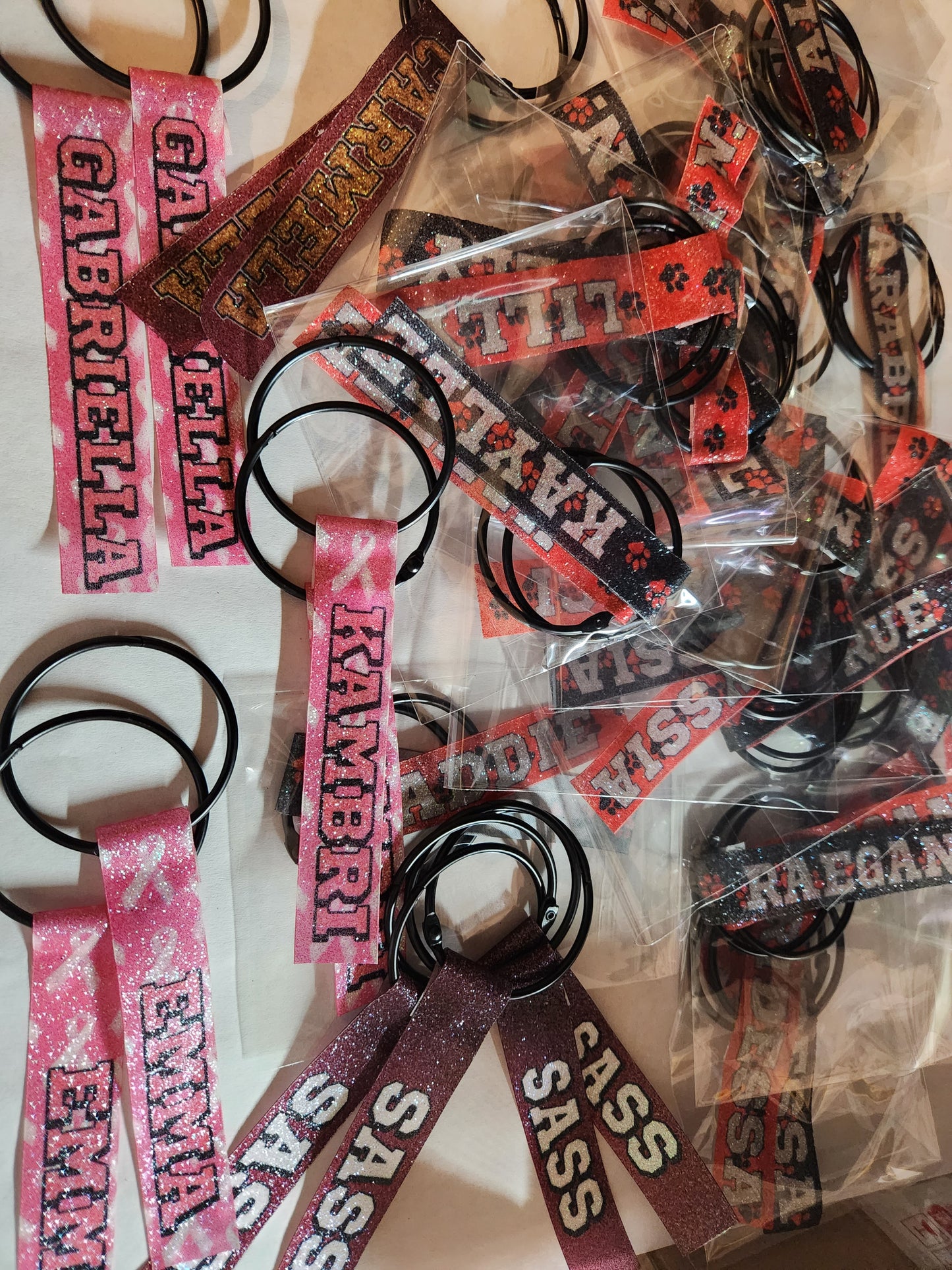 Pom pom tags