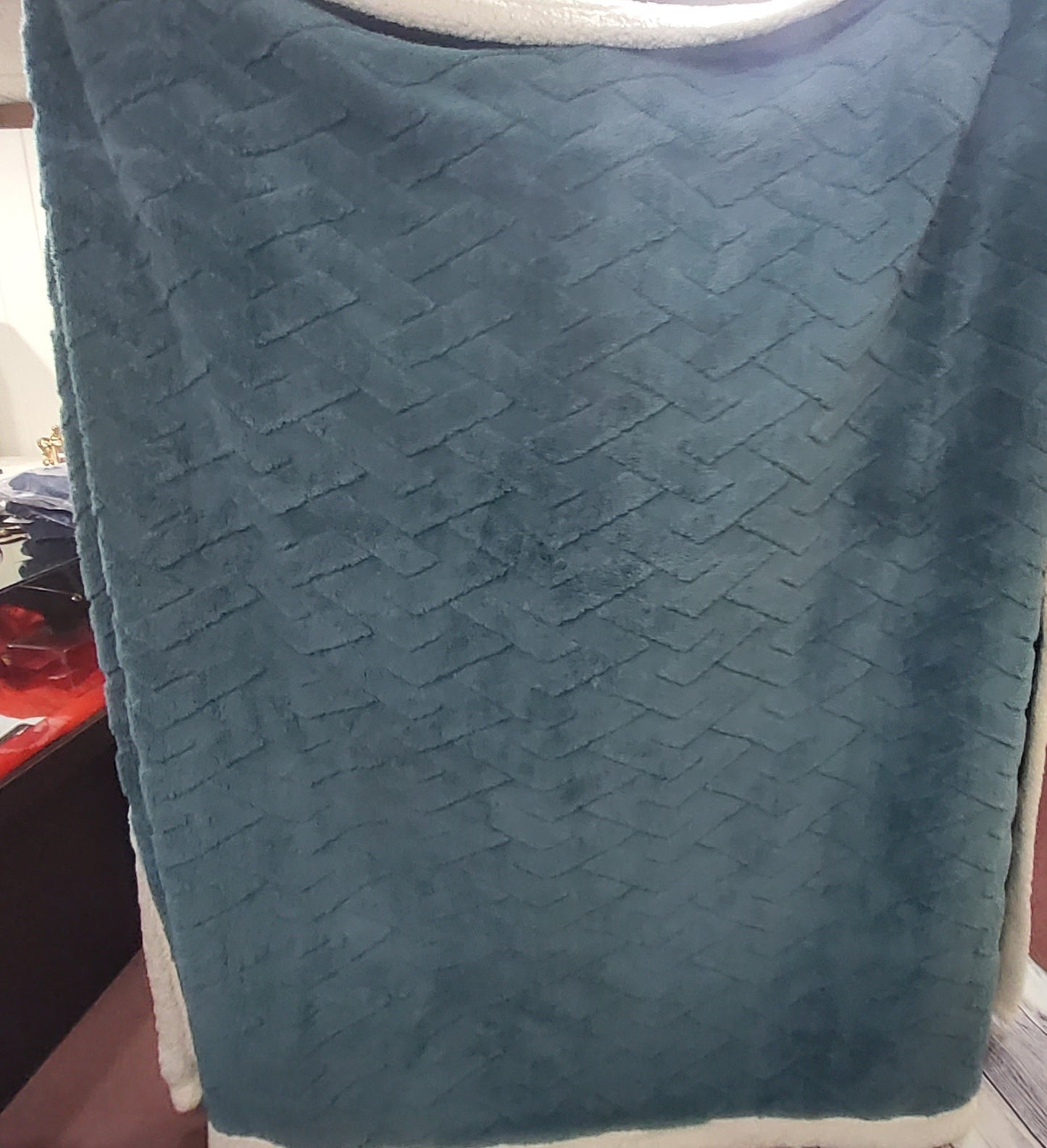 Queen Cashmere Comforter