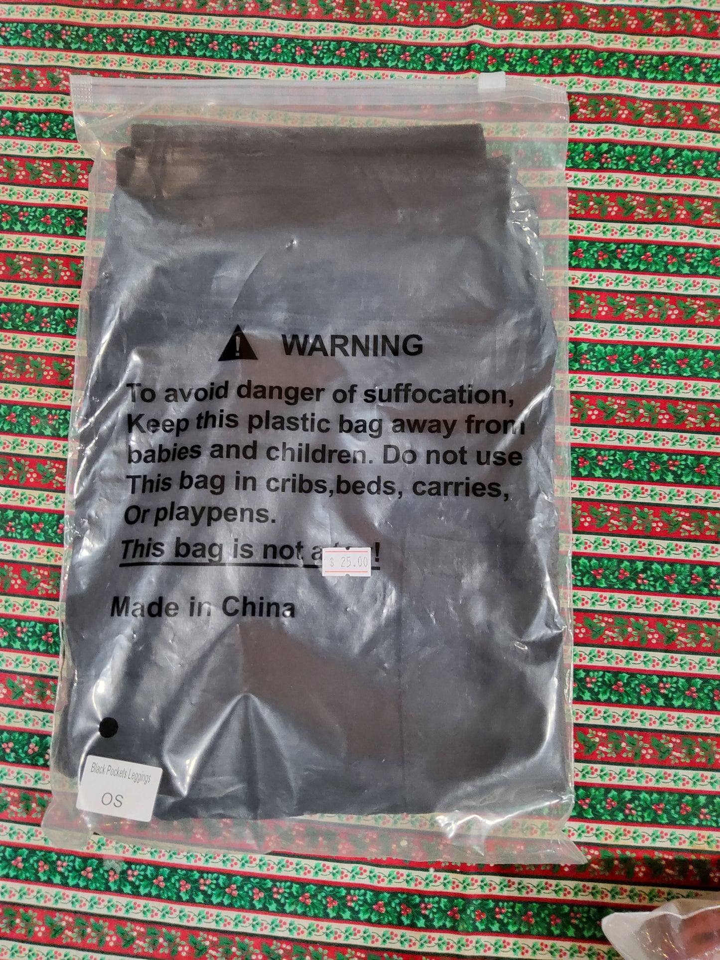 Black Solid Pocket Leggings Size OS