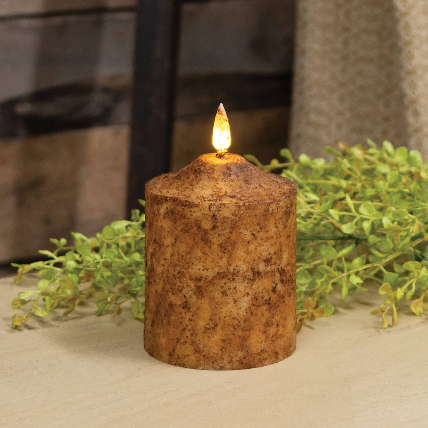 Burnt Ivory Flicker Flame Timer Cake Pillar, 4"