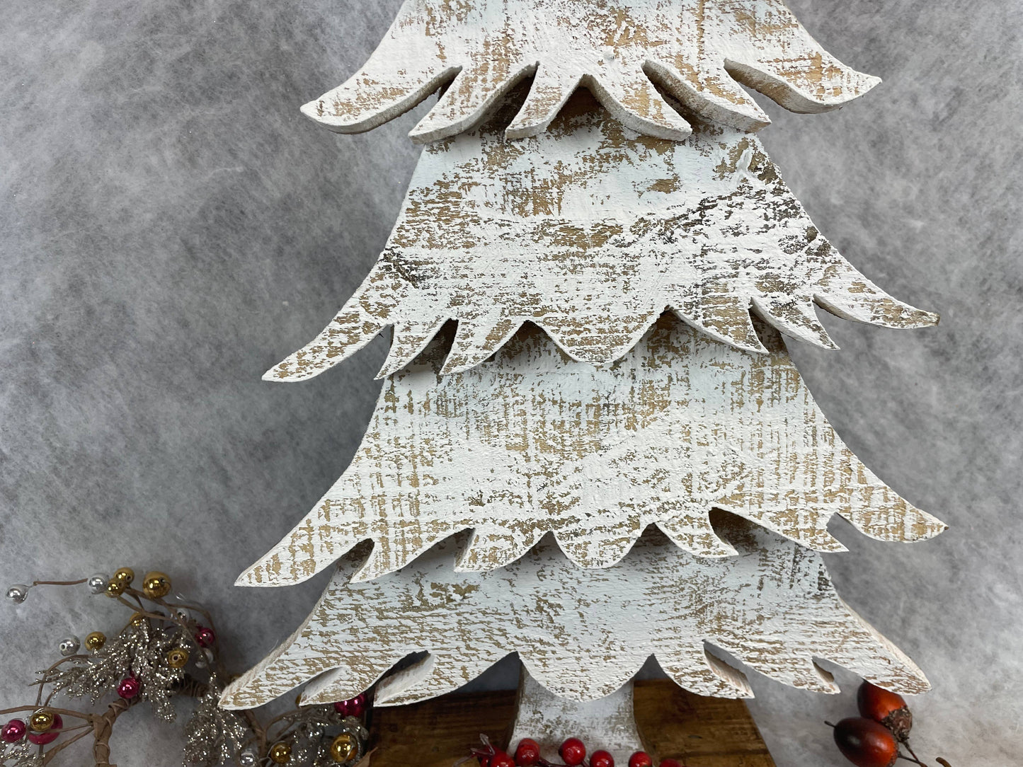 Farmhouse Wooden Christmas Tree
