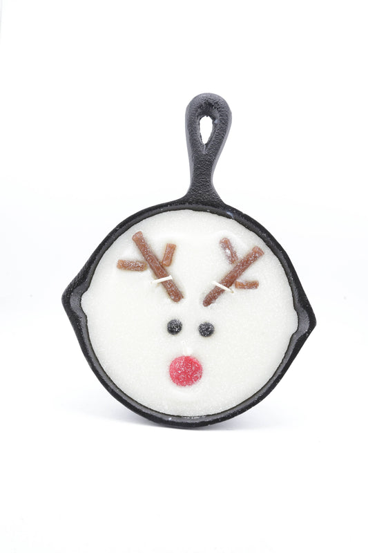Reindeer 8 oz Cast Iron Pan Candle